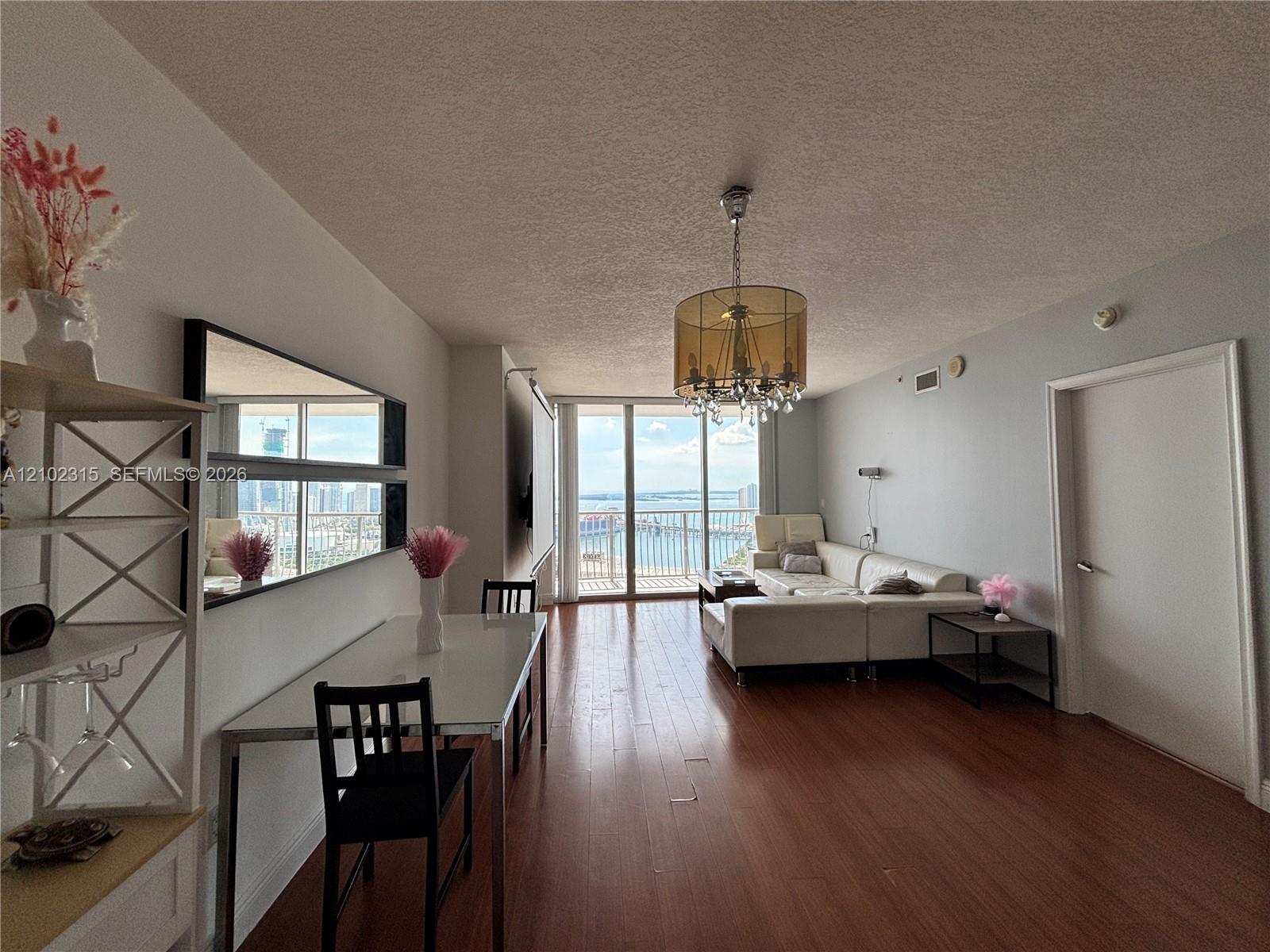 1750 N Bayshore Drive