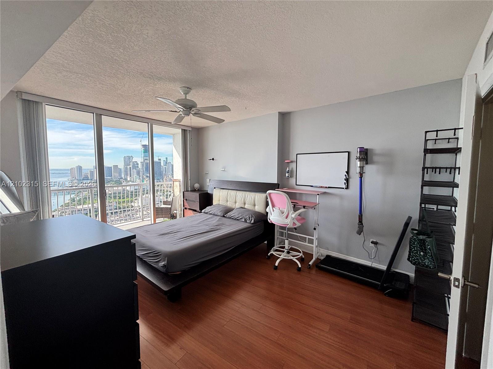 1750 N Bayshore Drive