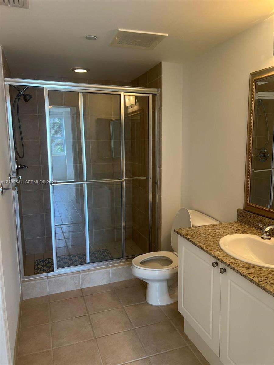 19501 W Country Club Drive