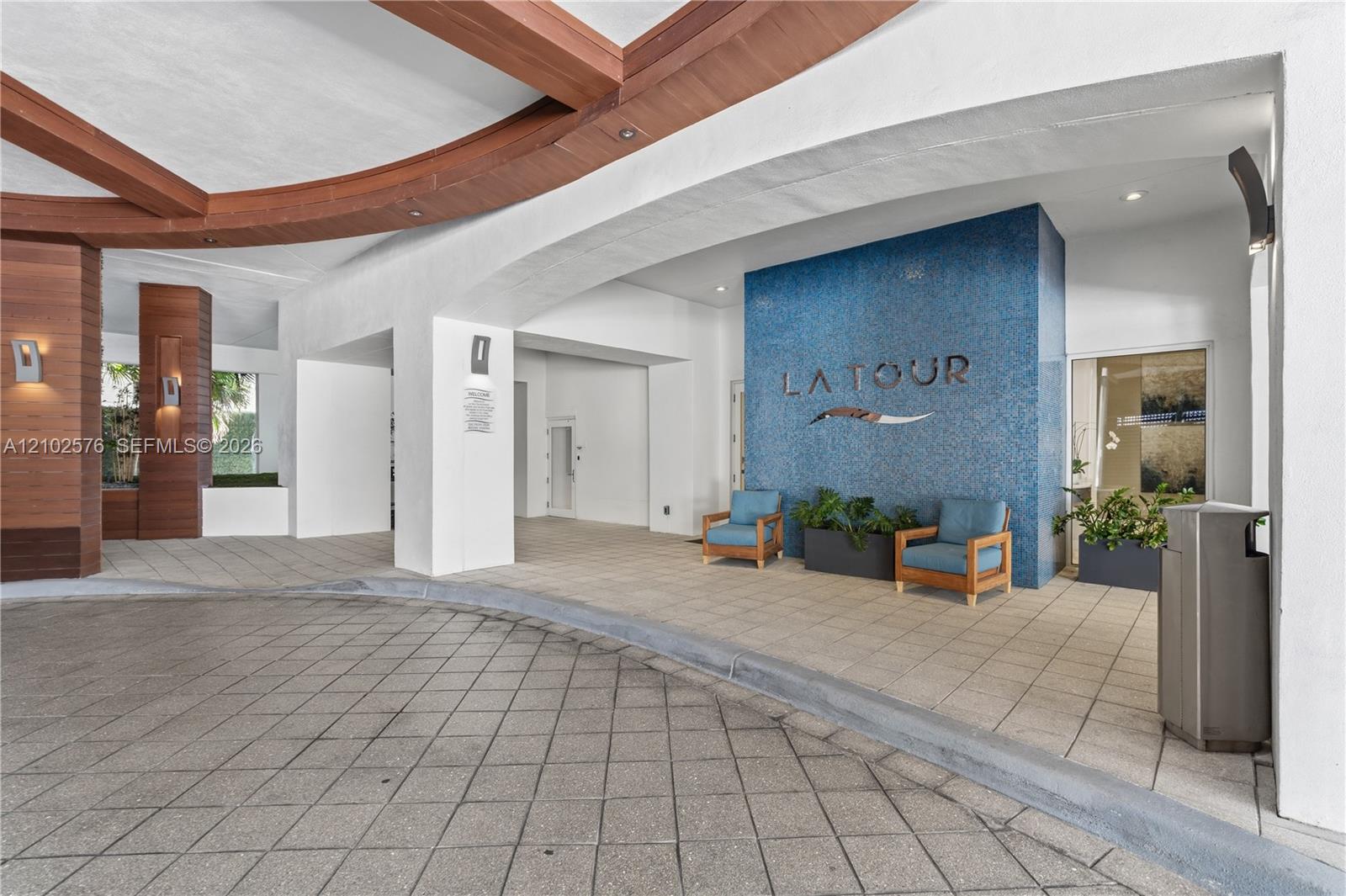 4201 Collins Avenue gallery image #58
