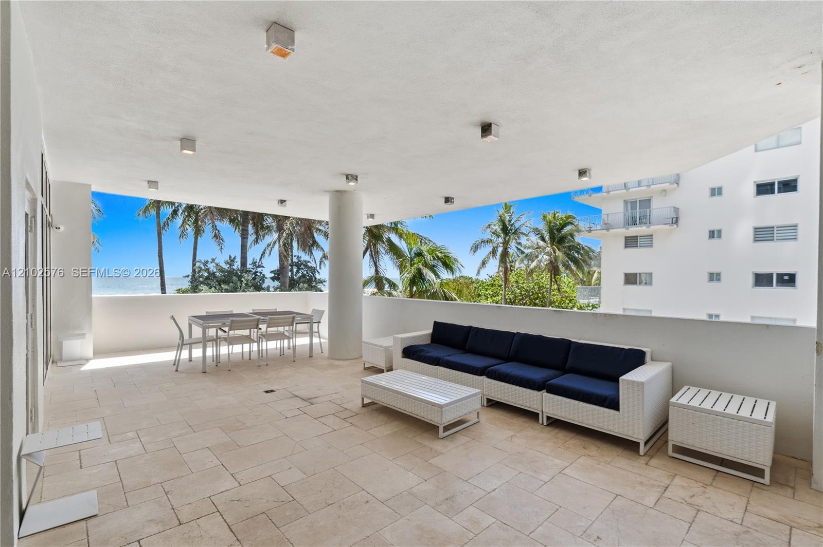 4201 Collins Avenue gallery image #76