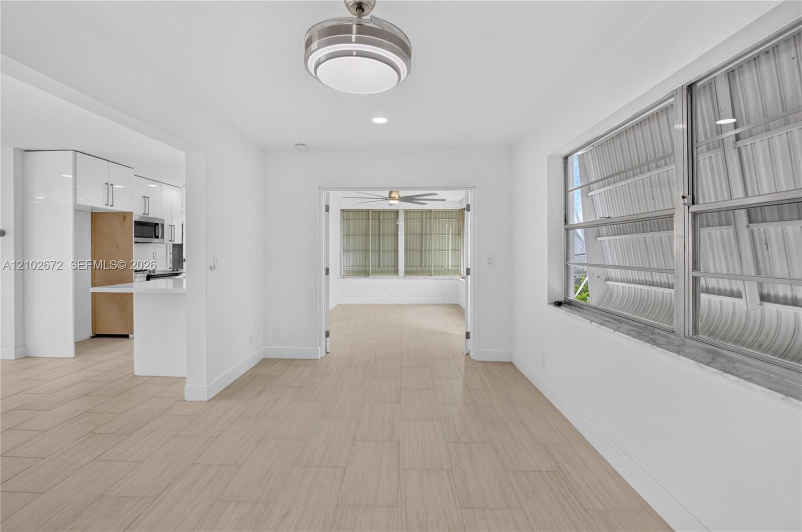 719 SW 18th Street gallery image #16