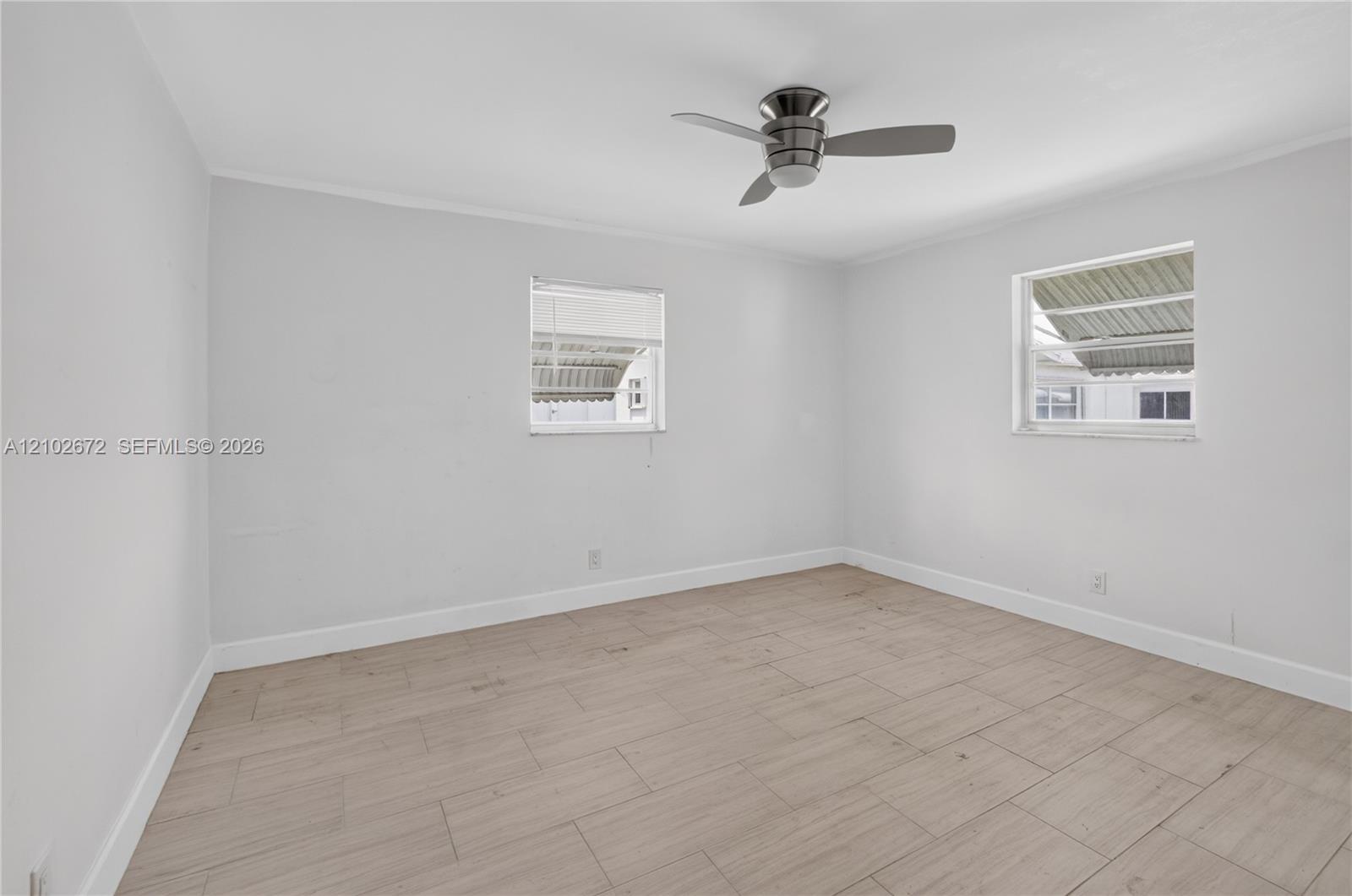 719 SW 18th Street gallery image #20