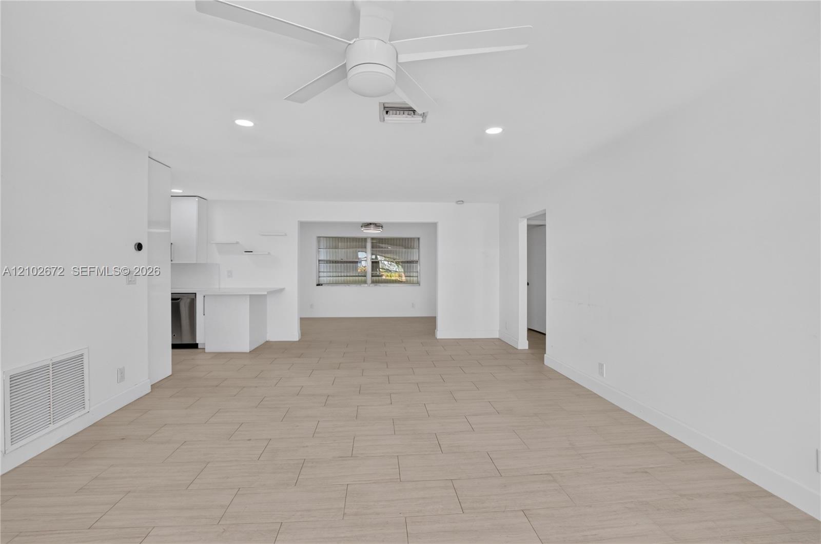 719 SW 18th Street gallery image #6