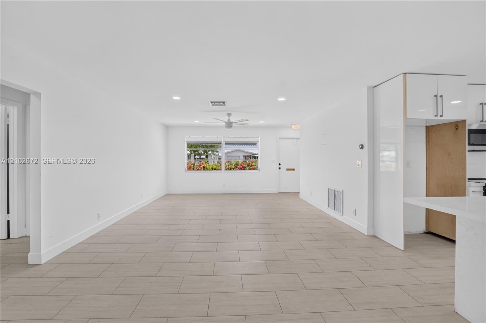 719 SW 18th Street gallery image #9
