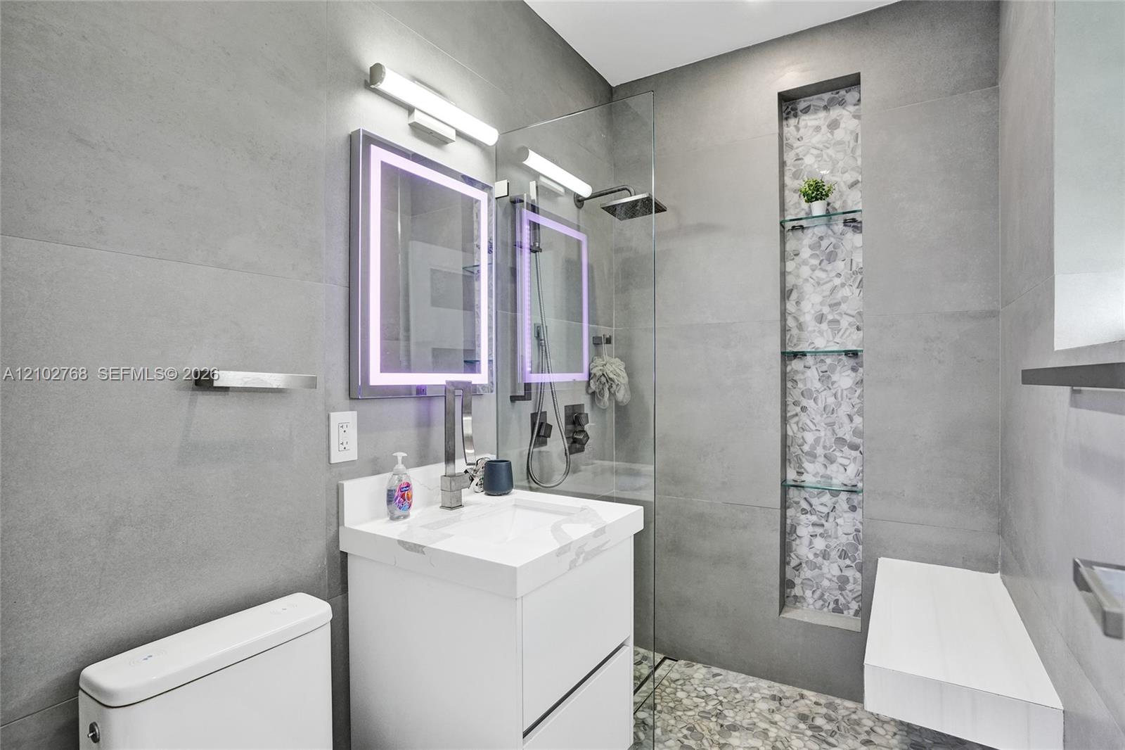 7640 Bayside Lane gallery image #13