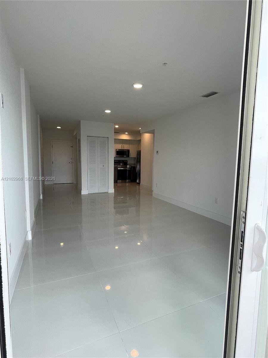  gallery image #4