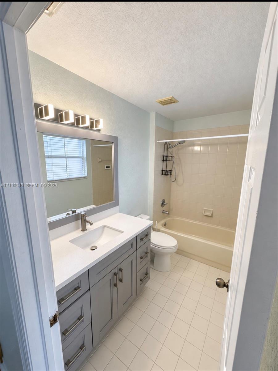 4826 NW 116th Avenue gallery image #22