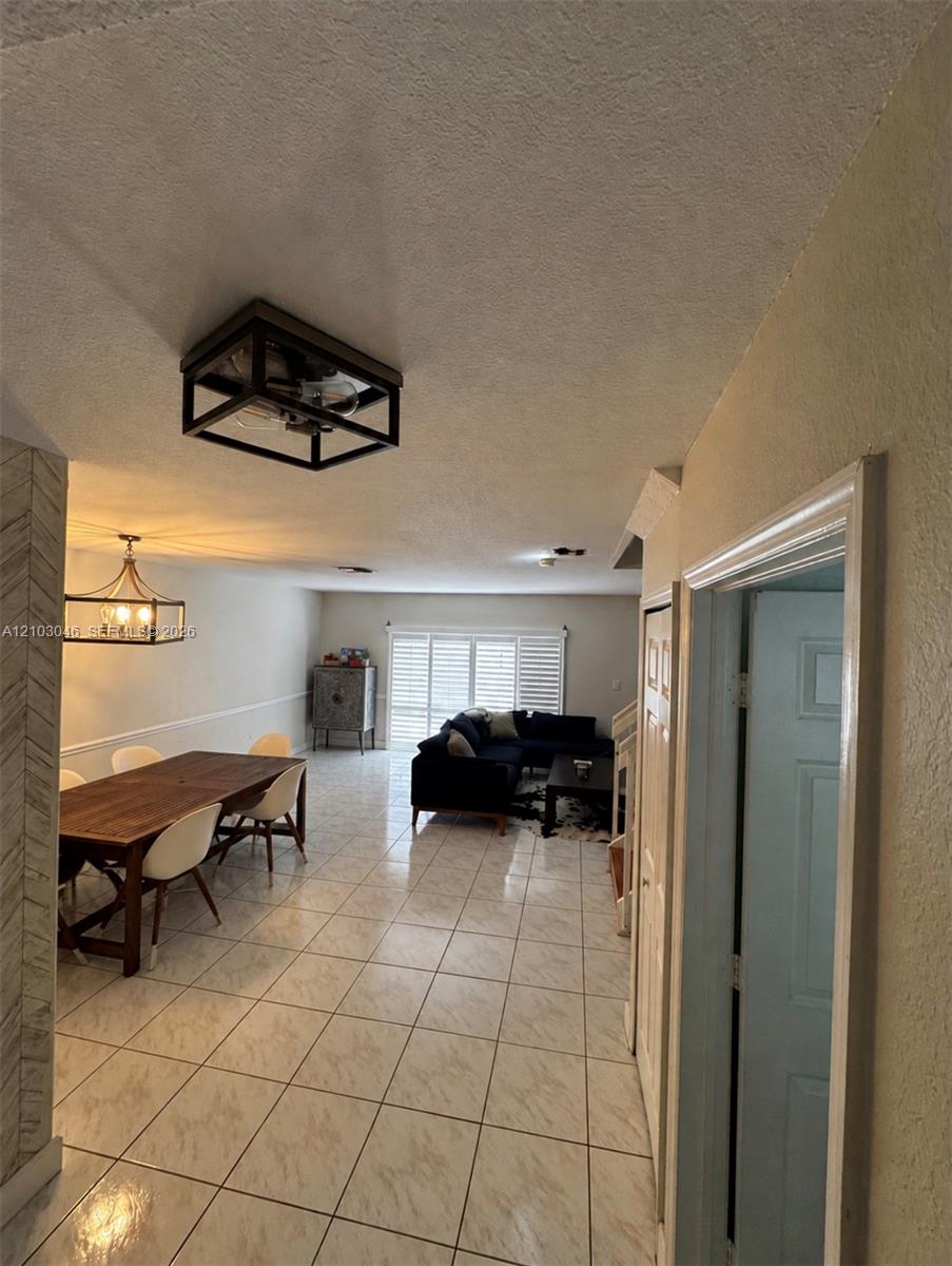 4826 NW 116th Avenue gallery image #6