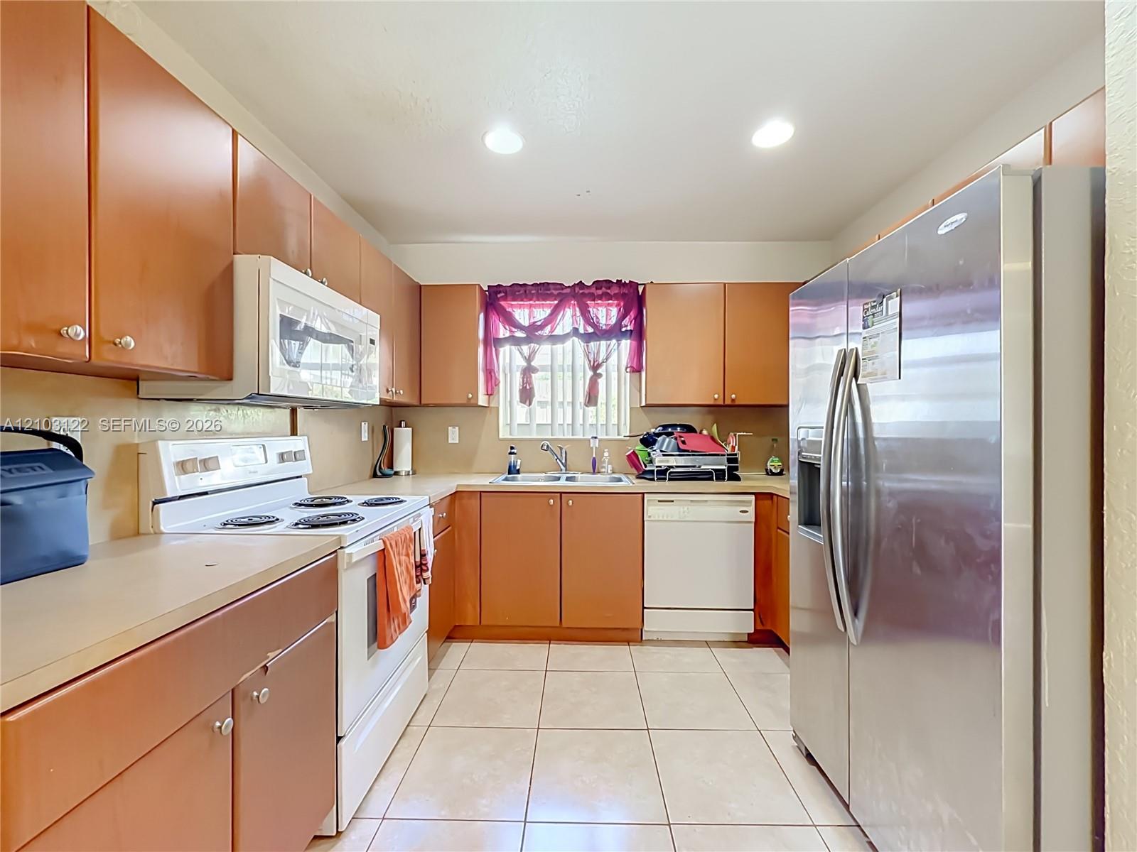 113 NW 28th Terrace gallery image #11
