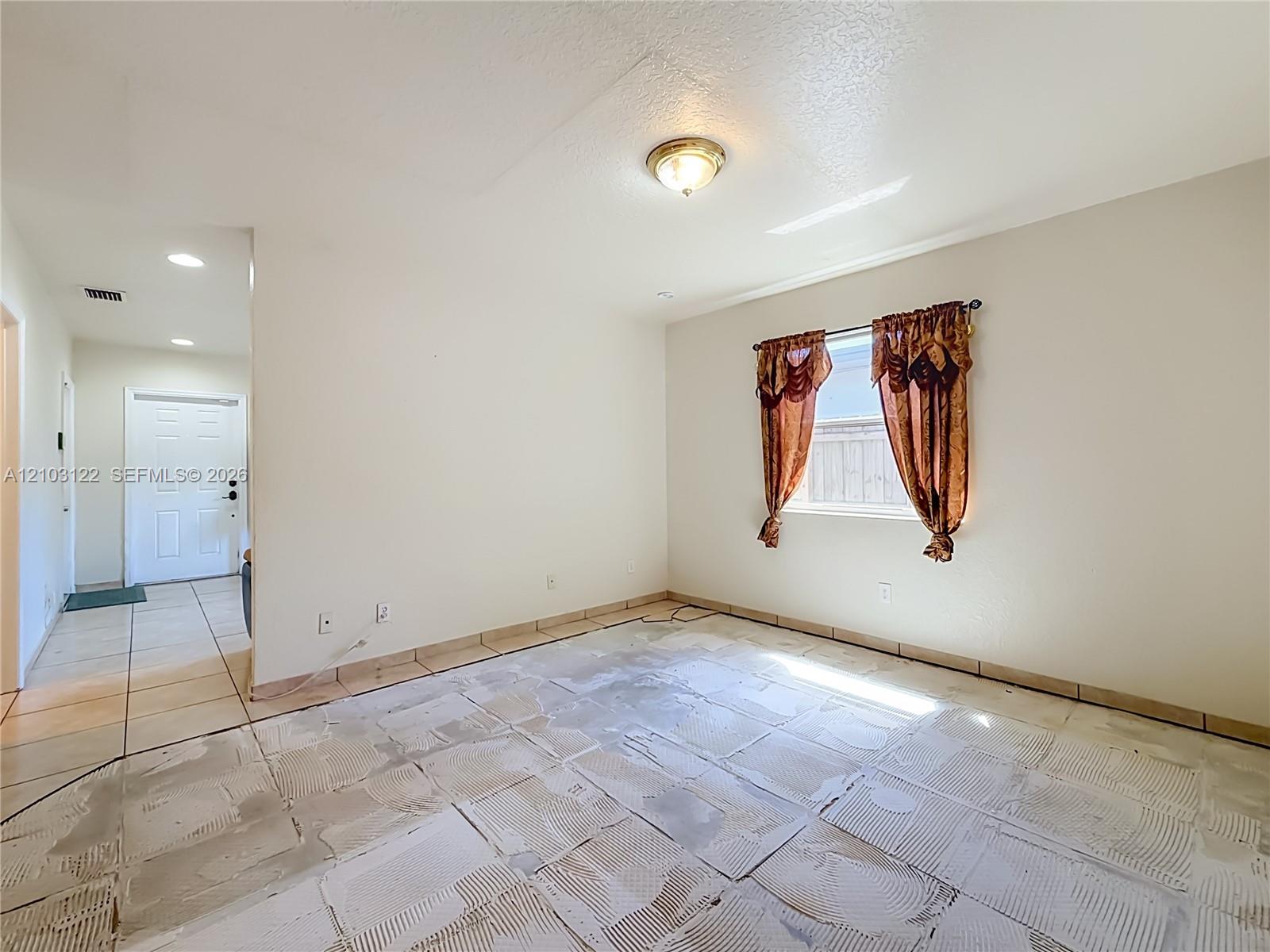 113 NW 28th Terrace gallery image #7
