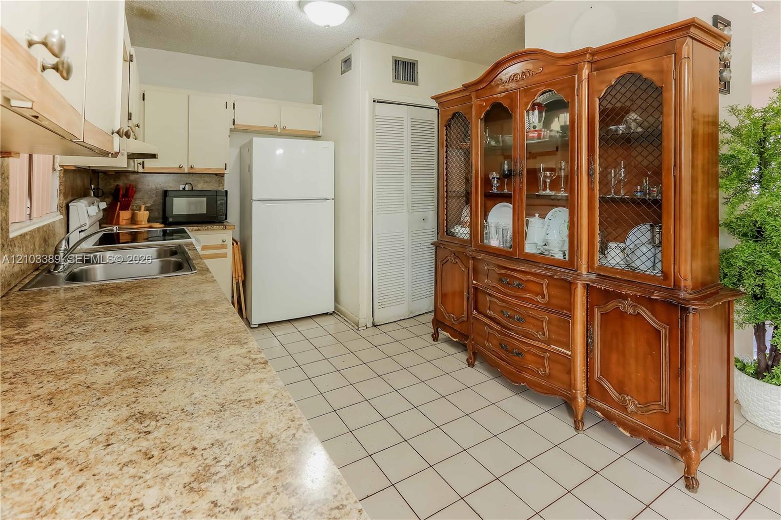 11560 SW 184th Street