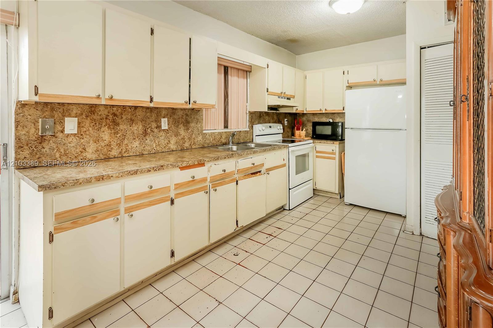 11560 SW 184th Street