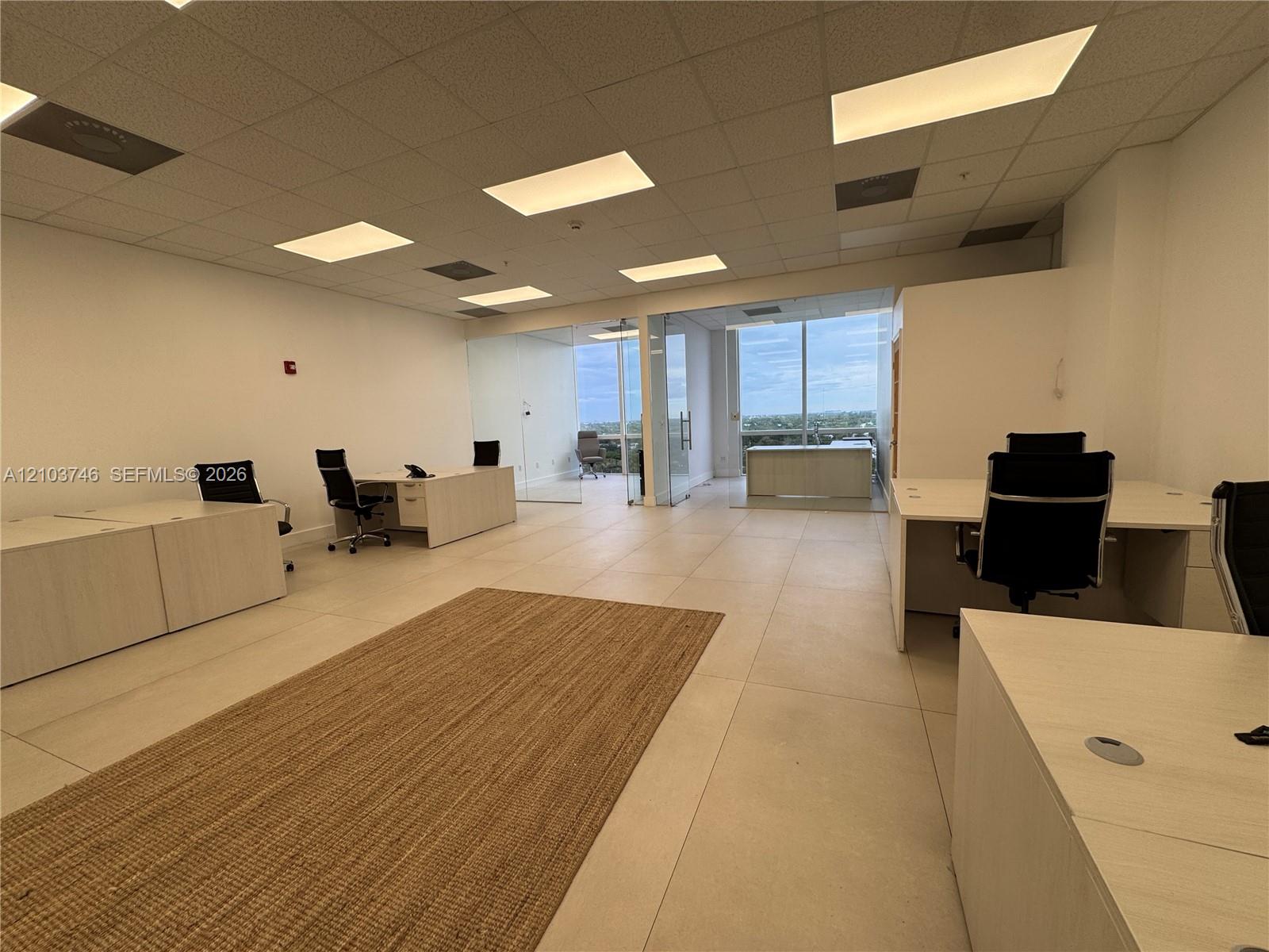 20200 W Dixie Highway gallery image #7