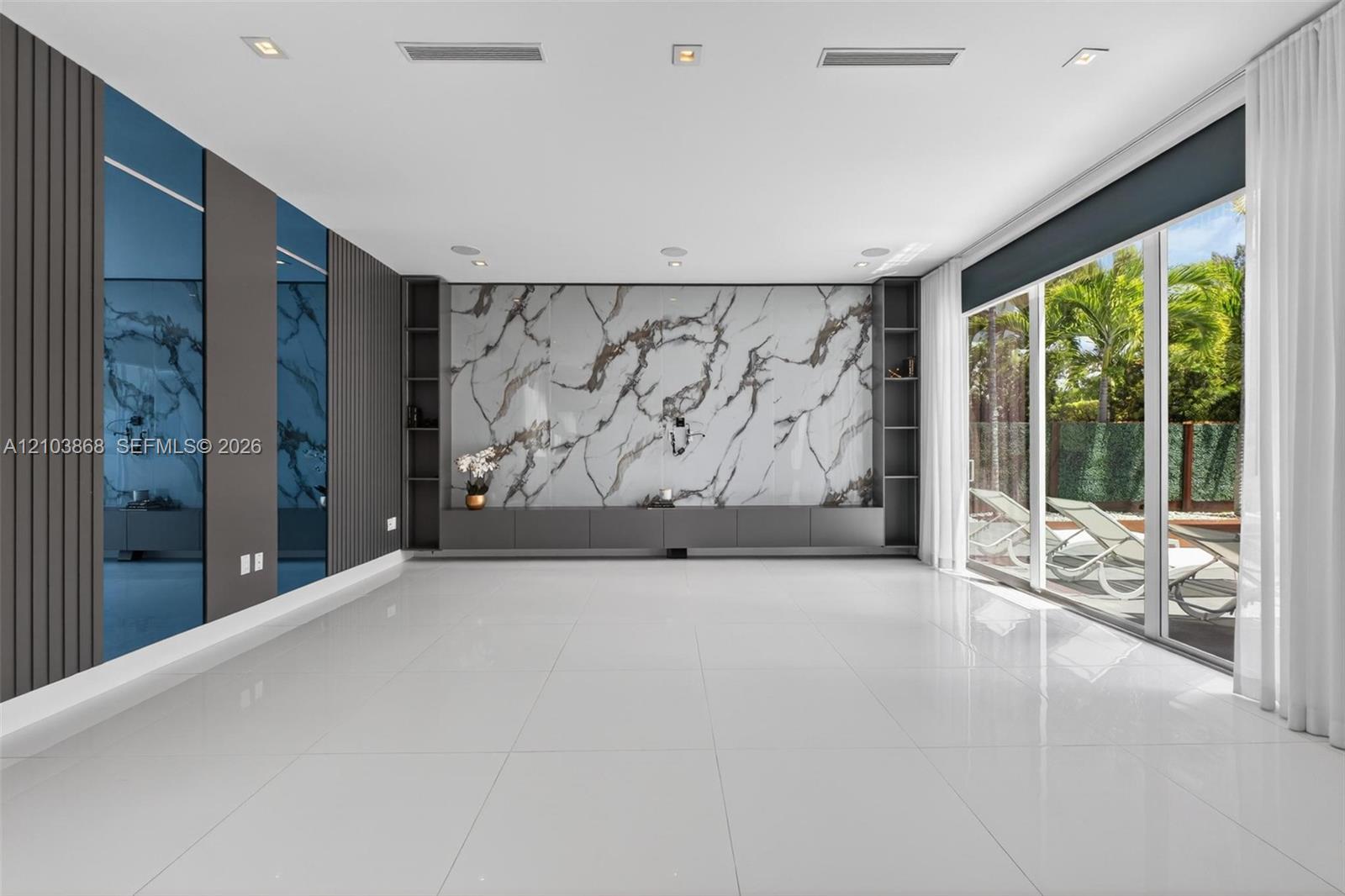 10431 NW 68th Terrace gallery image #18