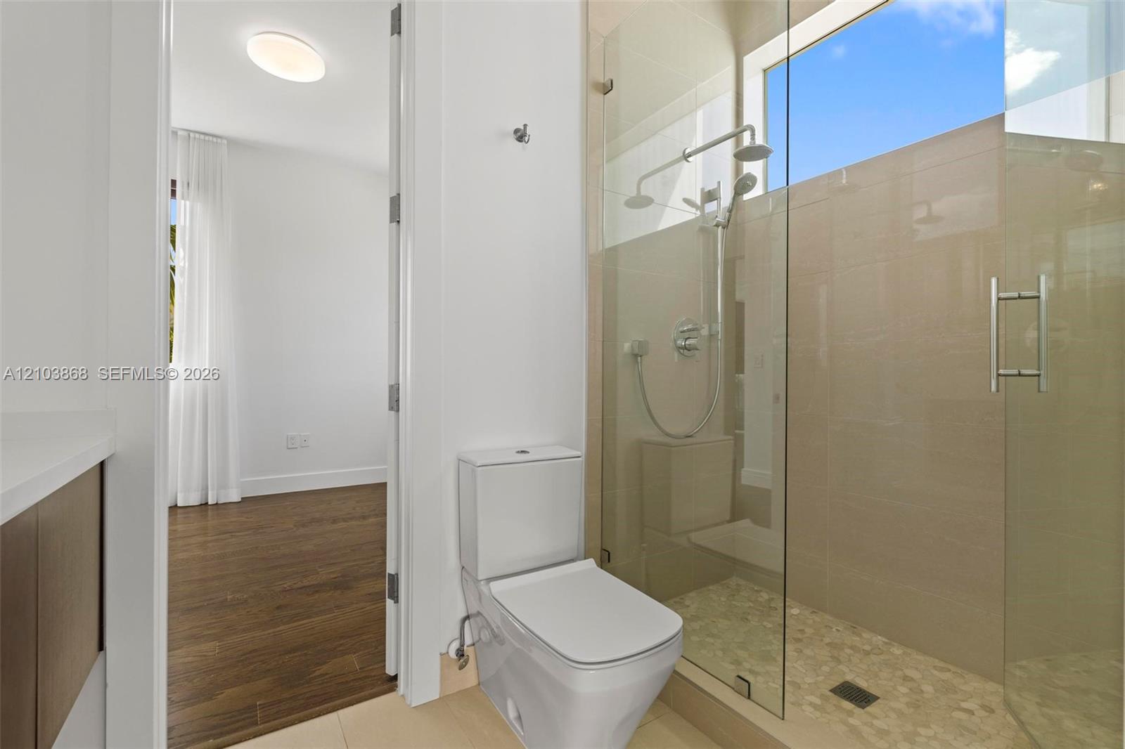 10431 NW 68th Terrace gallery image #39