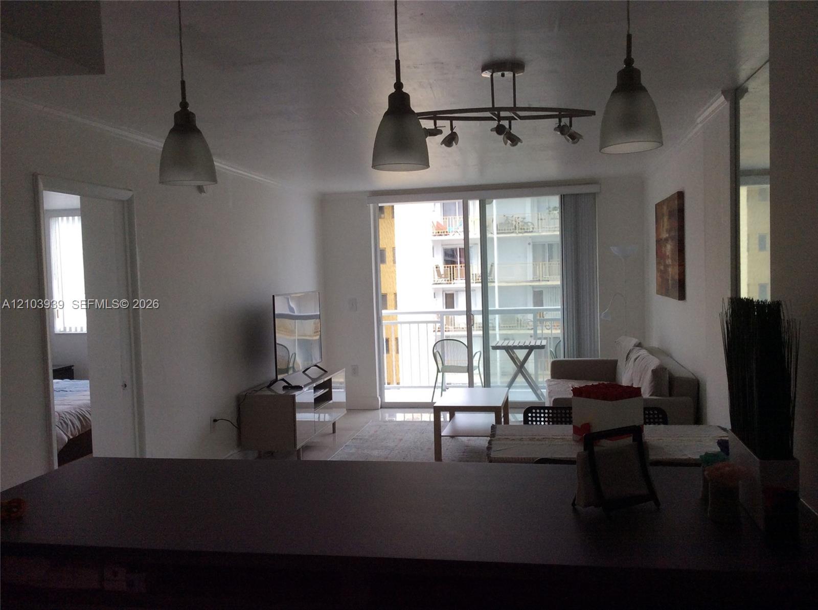 1345 Lincoln Road gallery image #3
