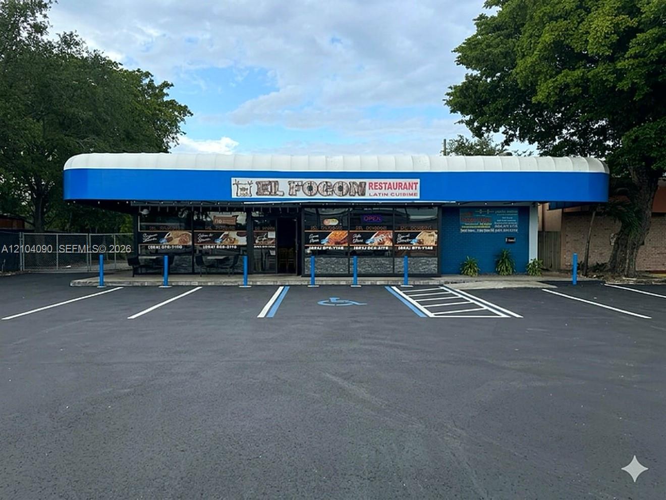 3215 Davie Boulevard gallery image #1