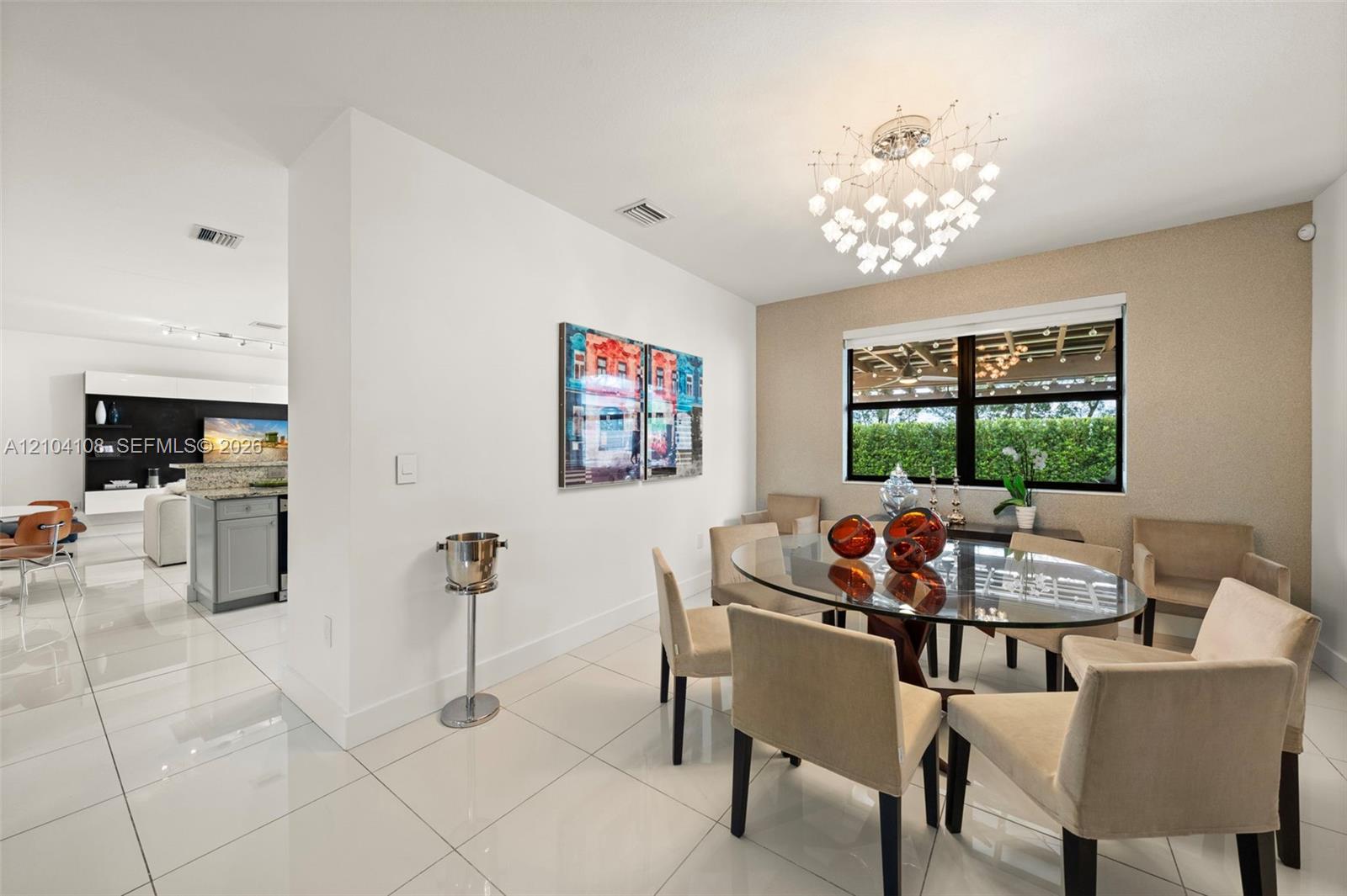 9890 NW 86th Terrace gallery image #26