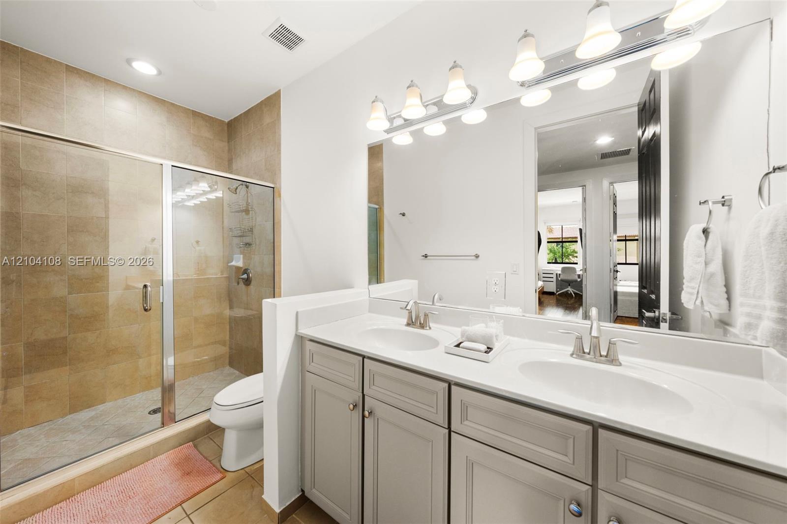 9890 NW 86th Terrace gallery image #53