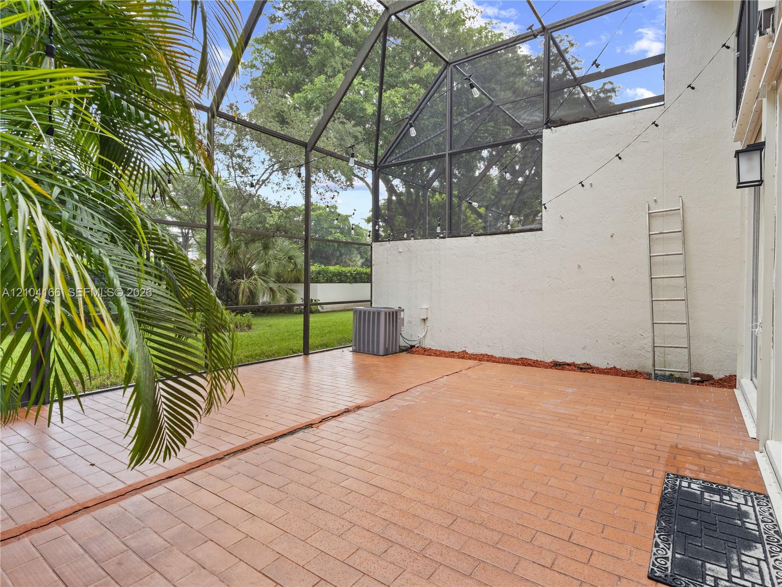 4521 NW 102nd Court gallery image #37