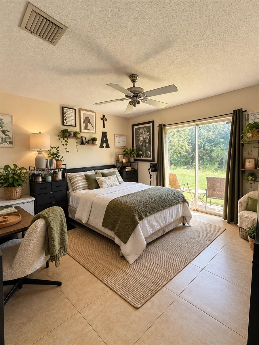 2114 E Ridge Circle gallery image #4
