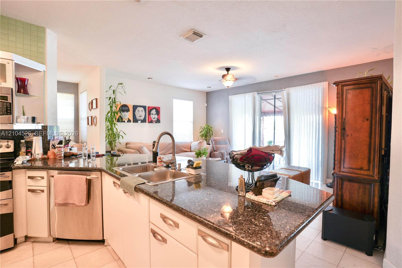 7639 NW 113th Path gallery image #15