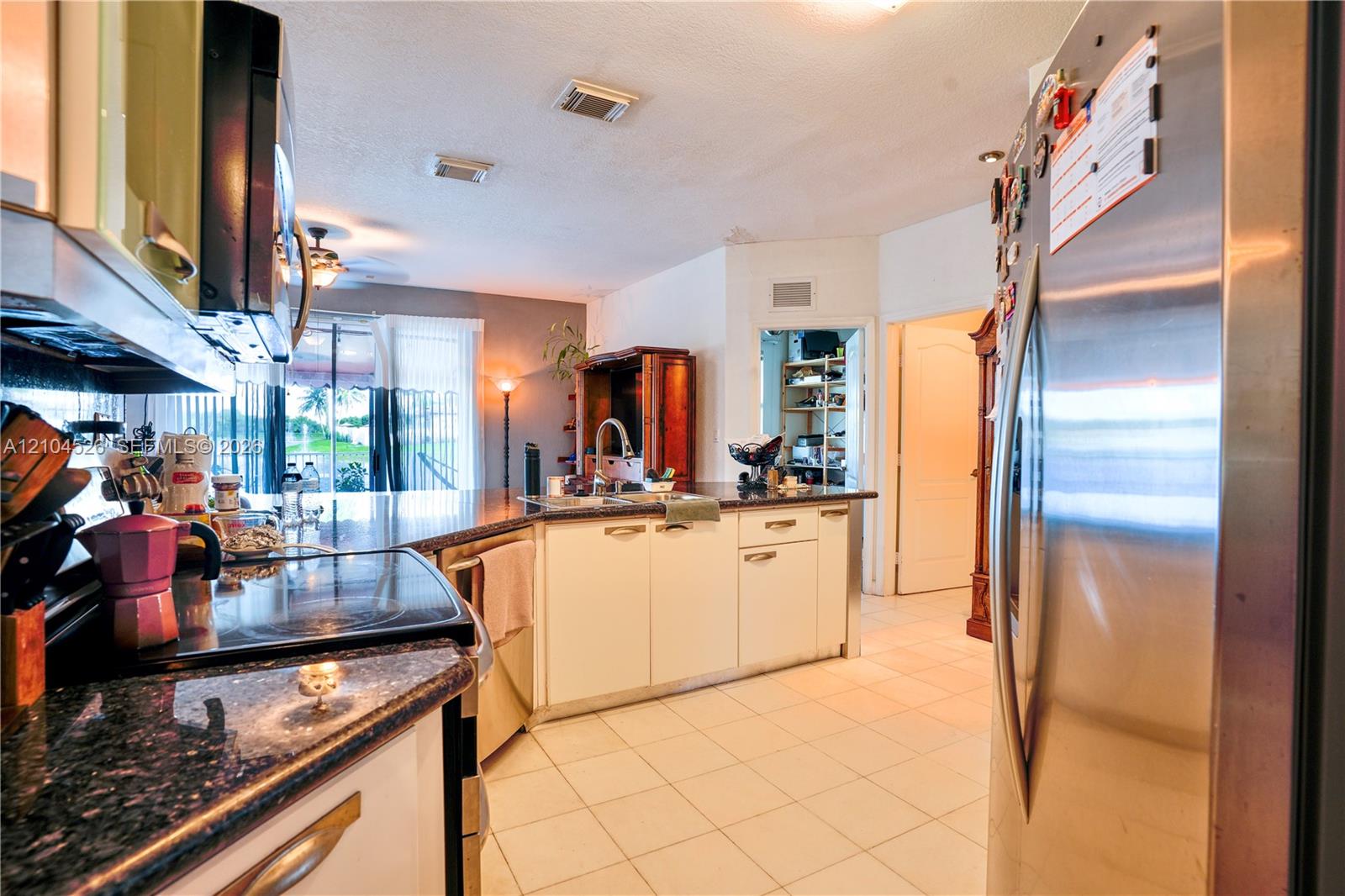 7639 NW 113th Path gallery image #16