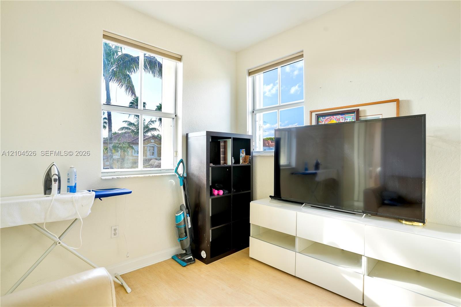 7639 NW 113th Path gallery image #22