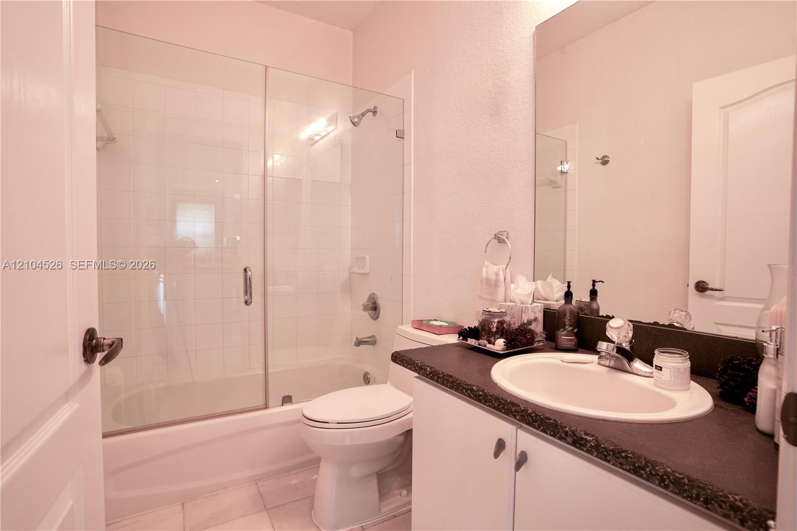 7639 NW 113th Path gallery image #32