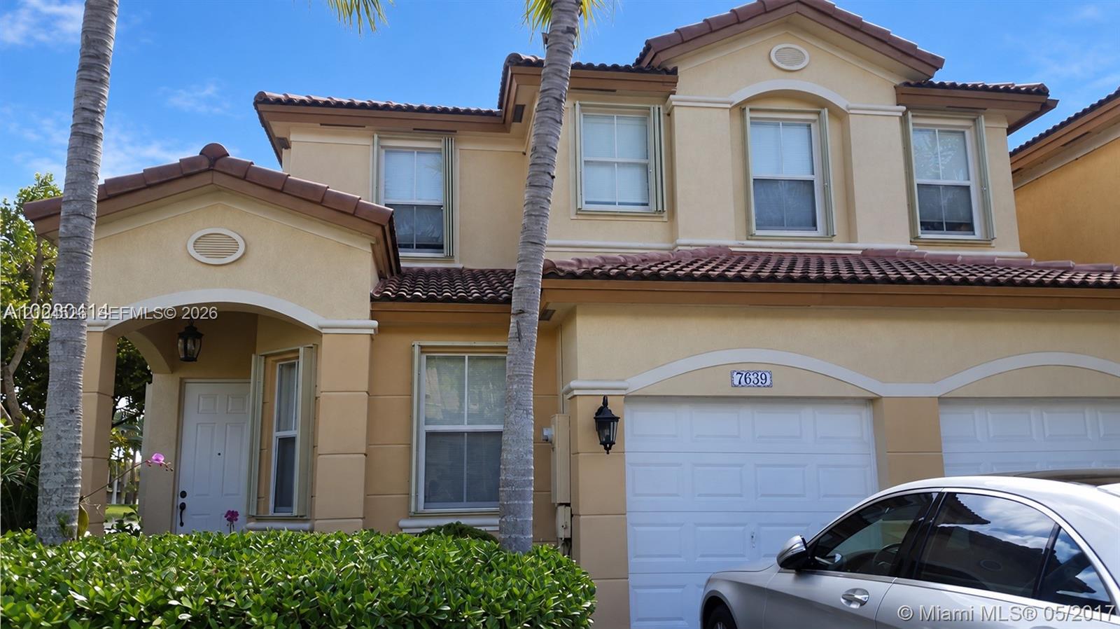 7639 NW 113th Path gallery image #4