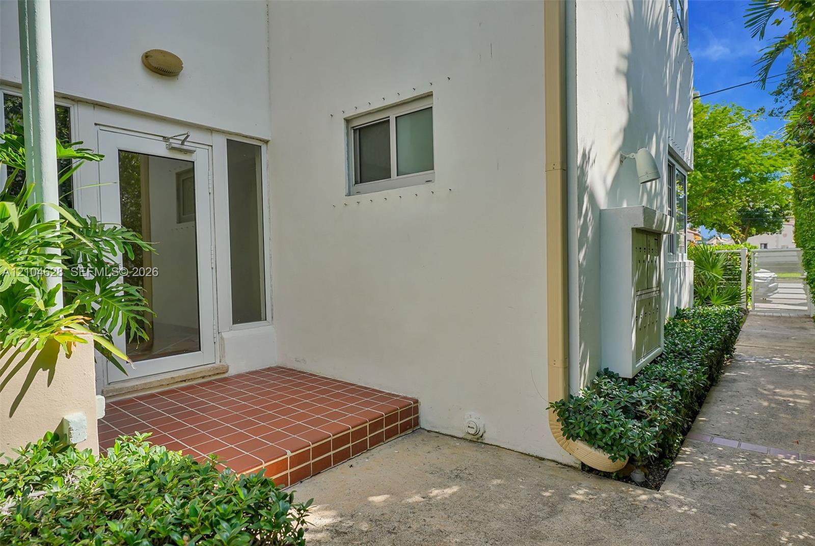 4800 Pine Tree Drive gallery image #23
