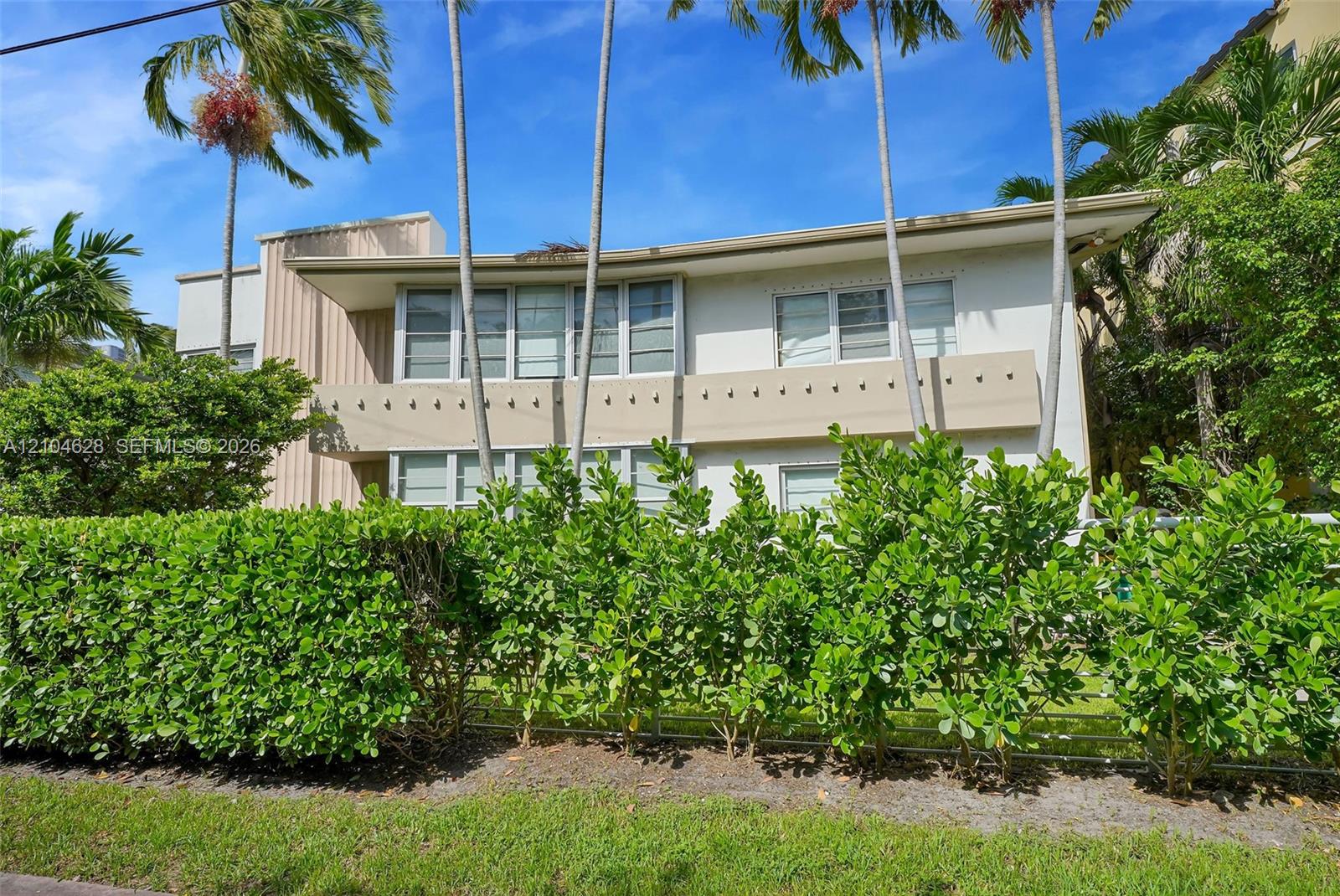 4800 Pine Tree Drive gallery image #25