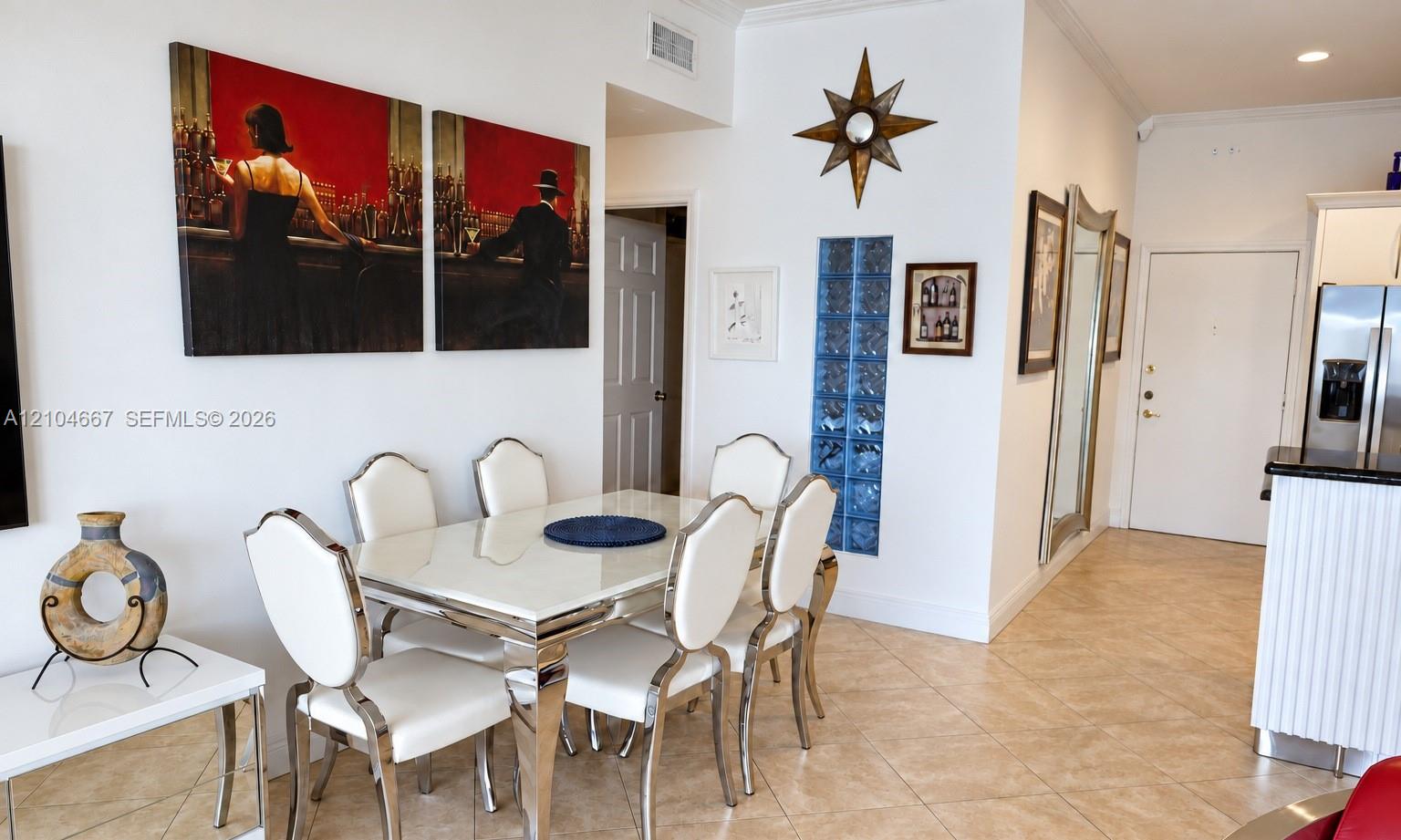 5601 Collins Avenue gallery image #9