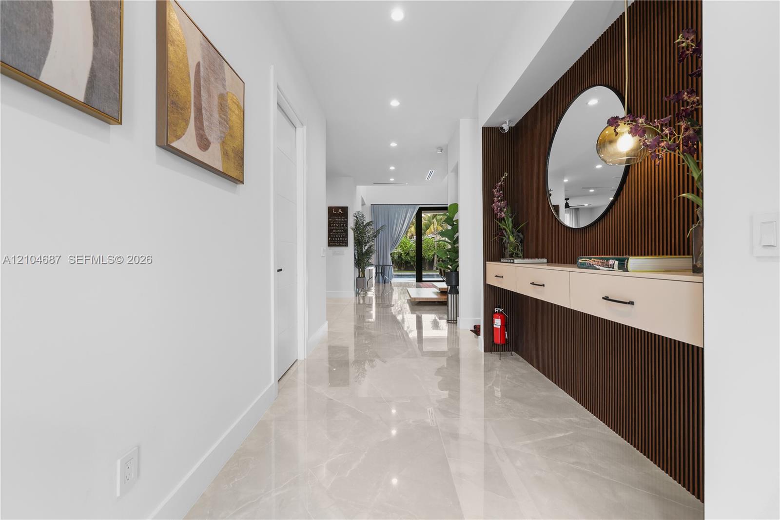 436 NE 10th Avenue gallery image #25