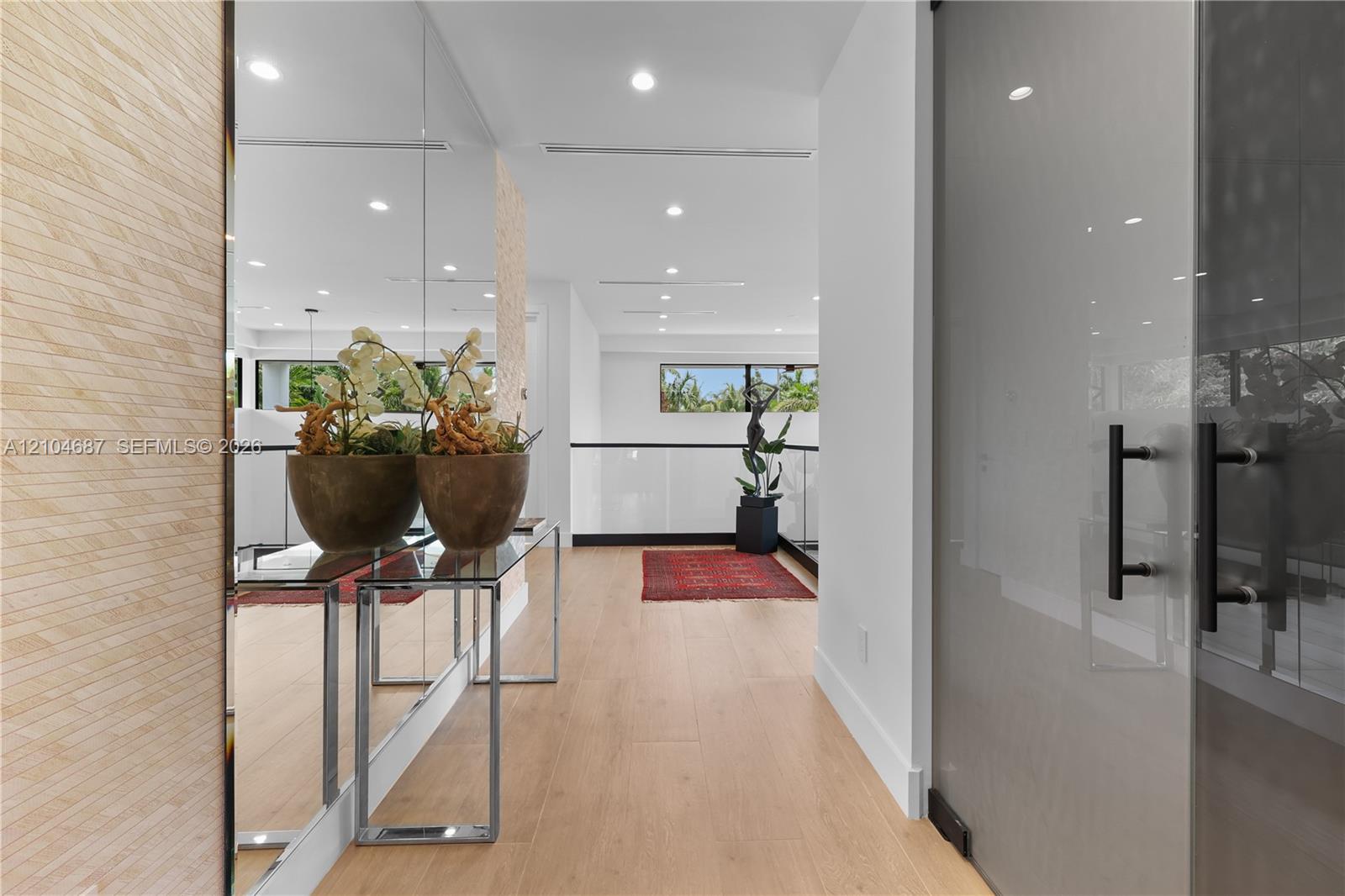 436 NE 10th Avenue gallery image #49