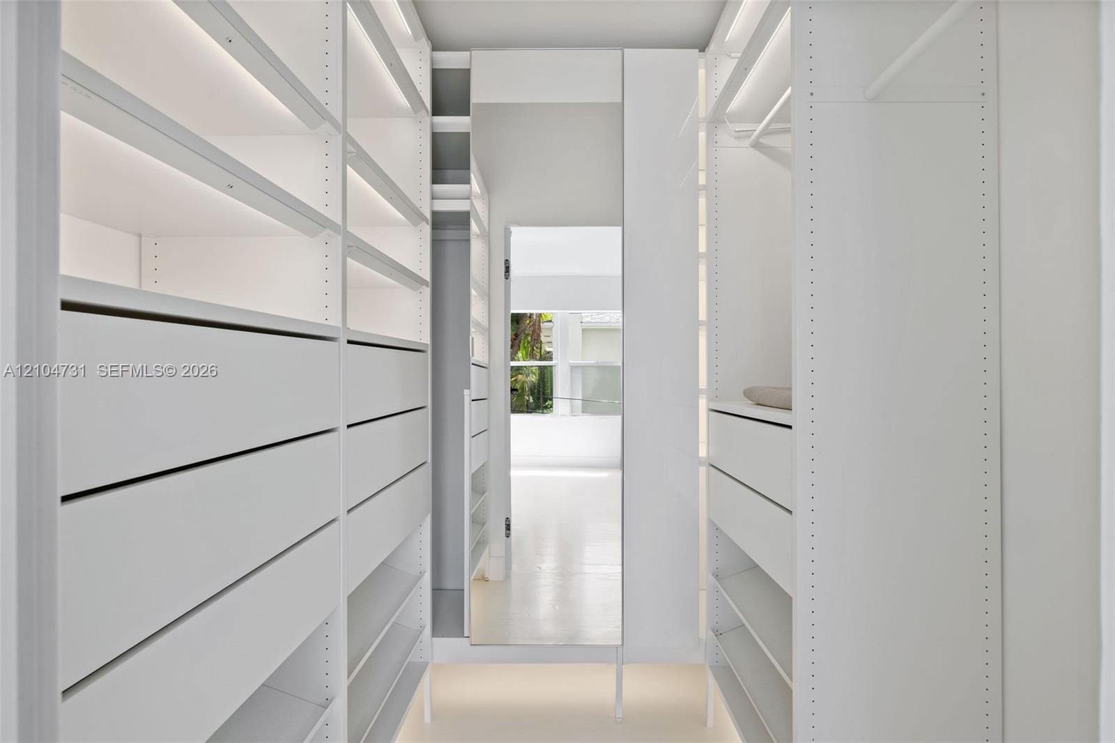 1521 Lenox Avenue gallery image #8