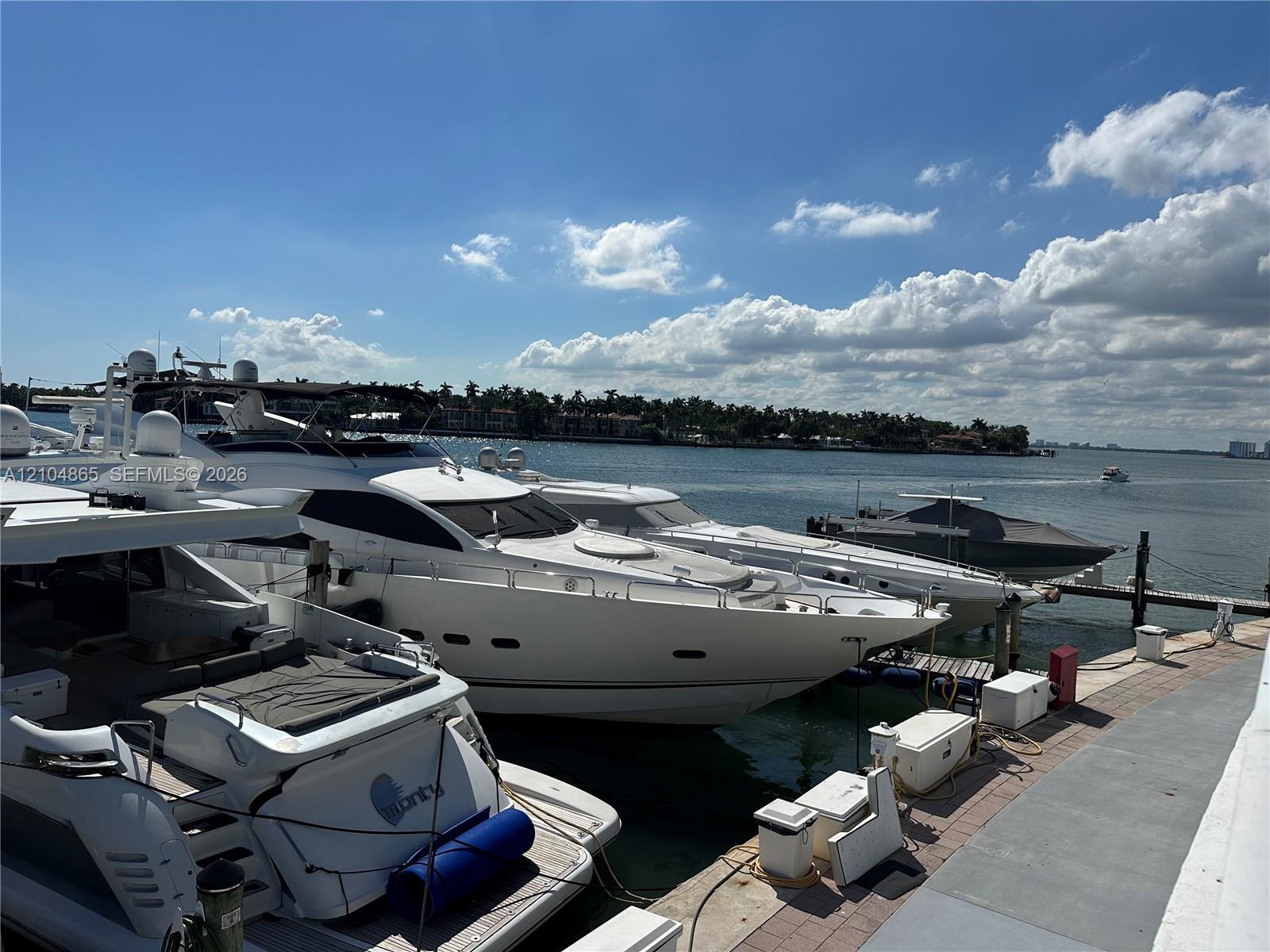 900 Bay Drive gallery image #13