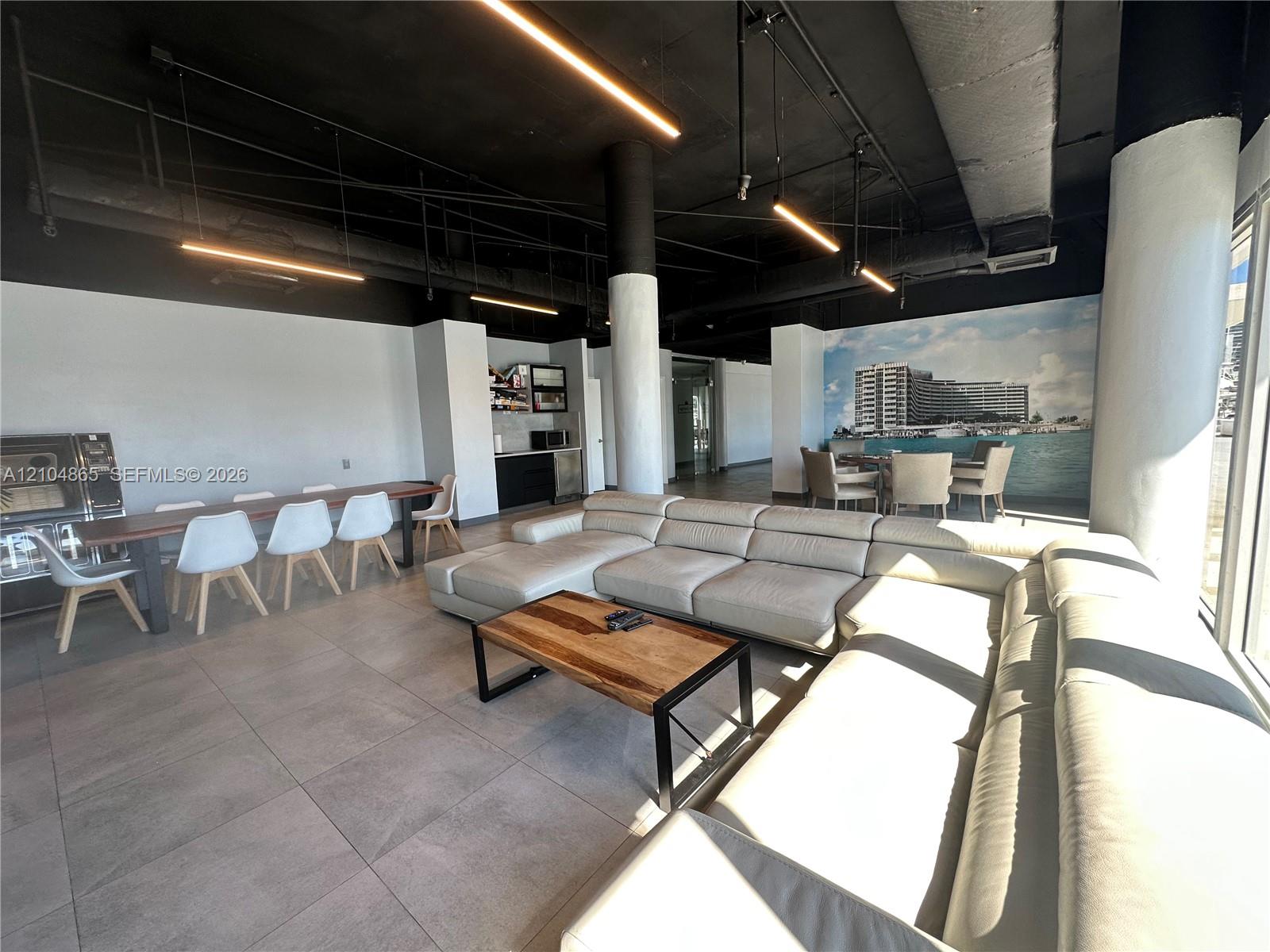 900 Bay Drive gallery image #22