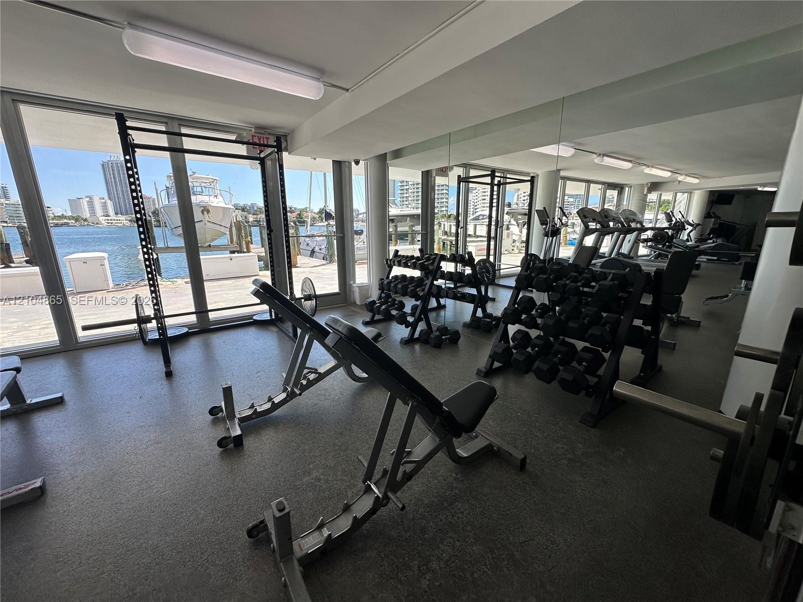 900 Bay Drive gallery image #24
