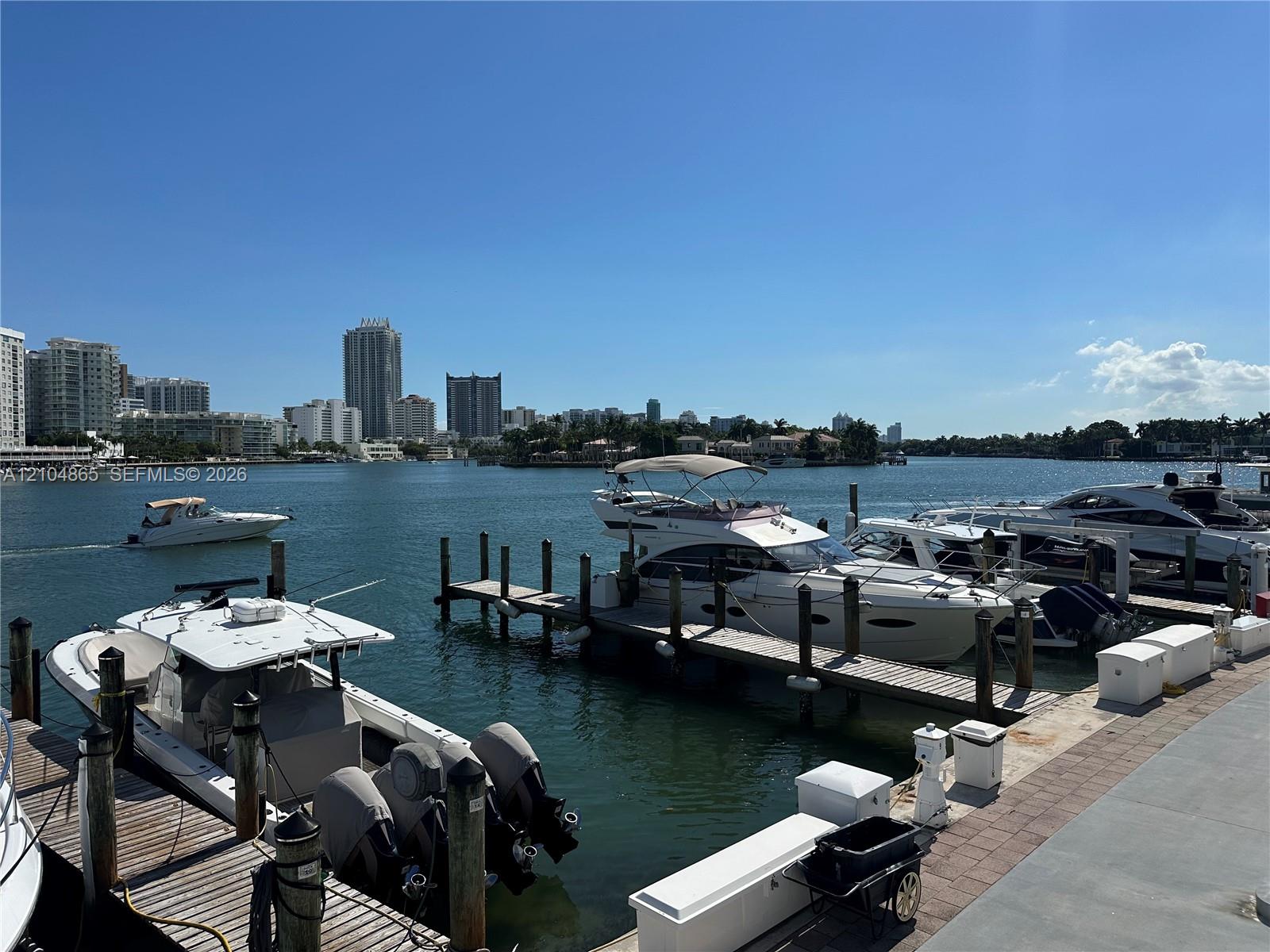 900 Bay Drive gallery image #32