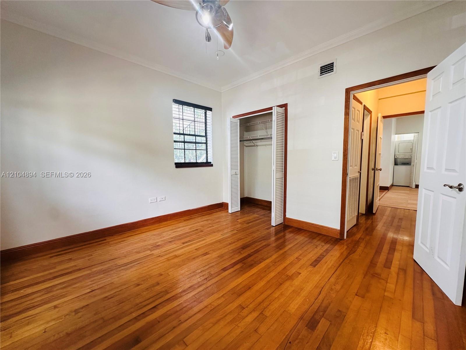 1470 Lincoln Terrace gallery image #17