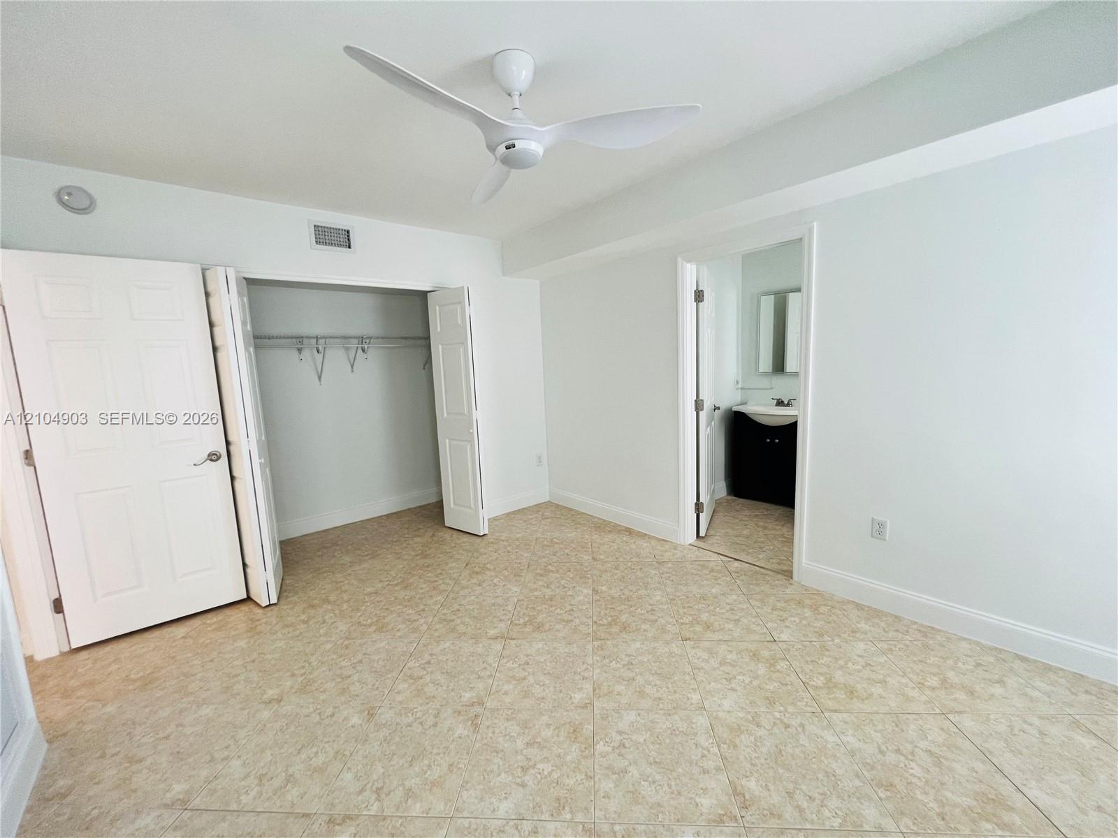 950 Bay Drive gallery image #13