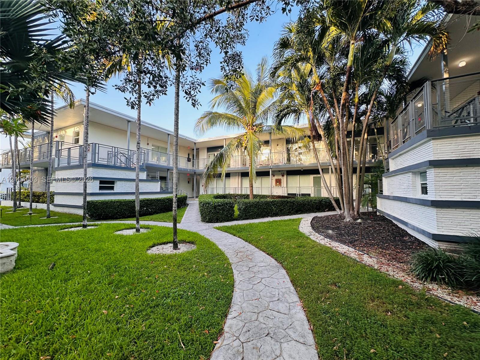 950 Bay Drive gallery image #30