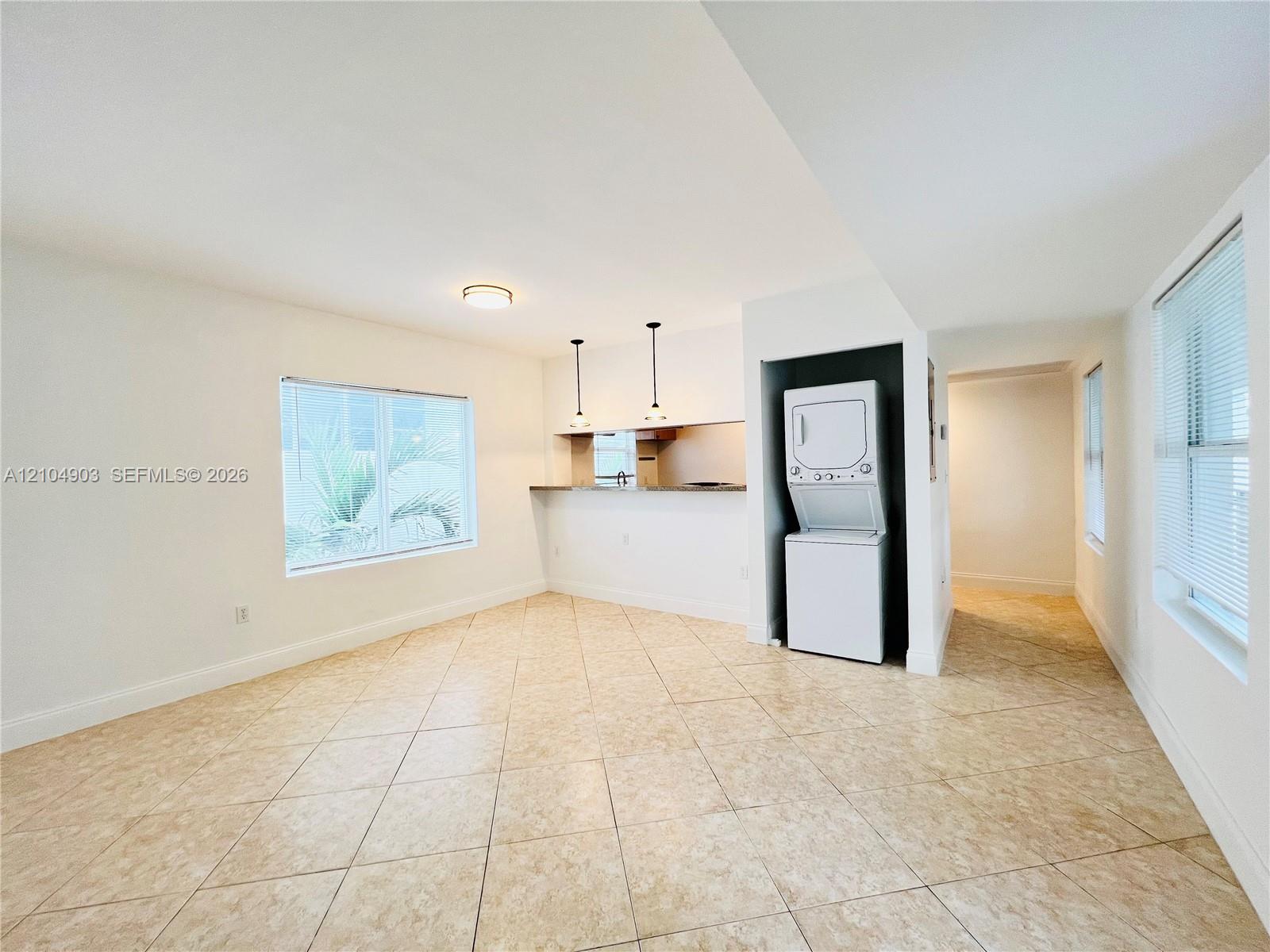 950 Bay Drive gallery image #6