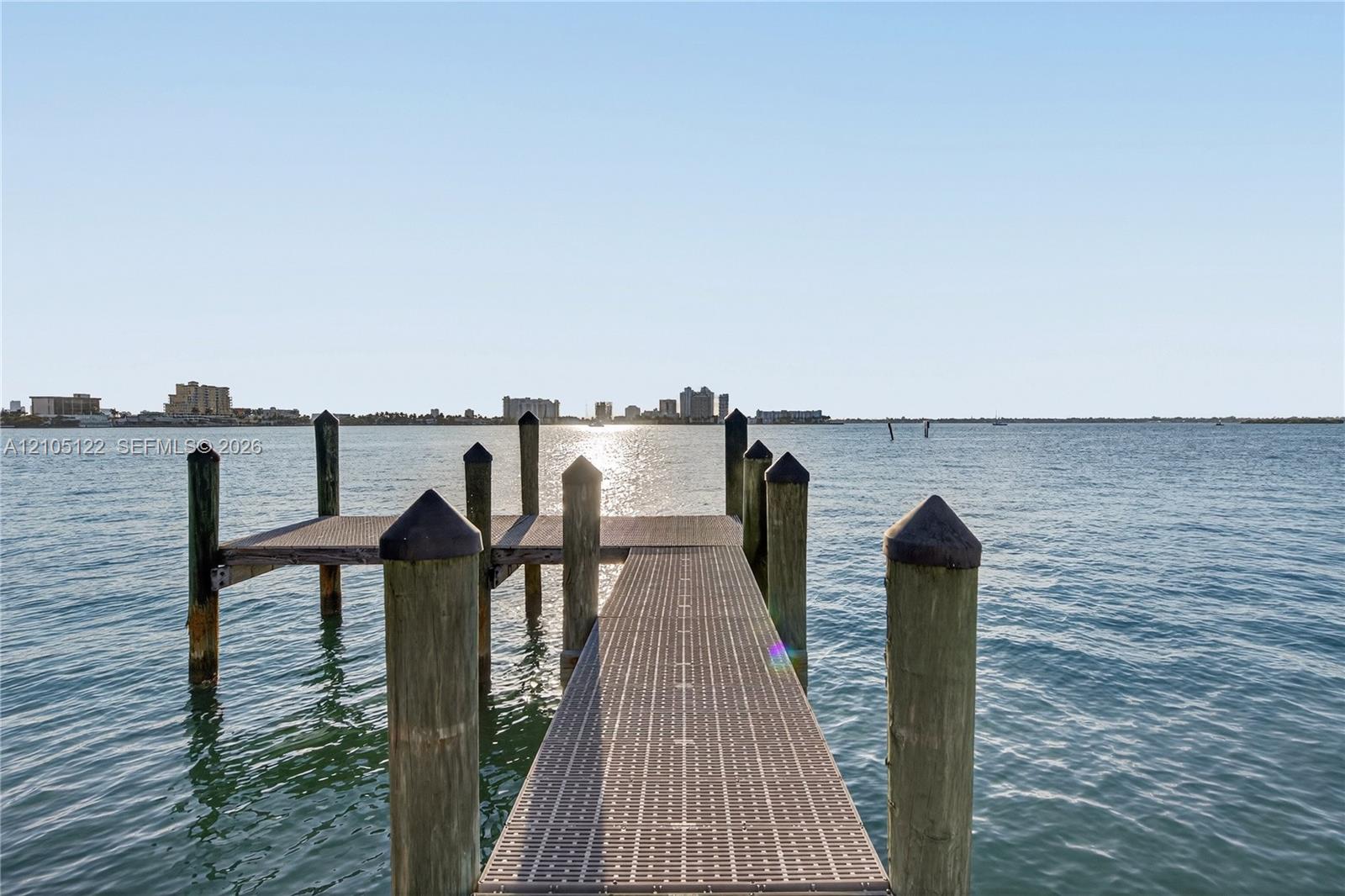 1101 S Shore Drive gallery image #2