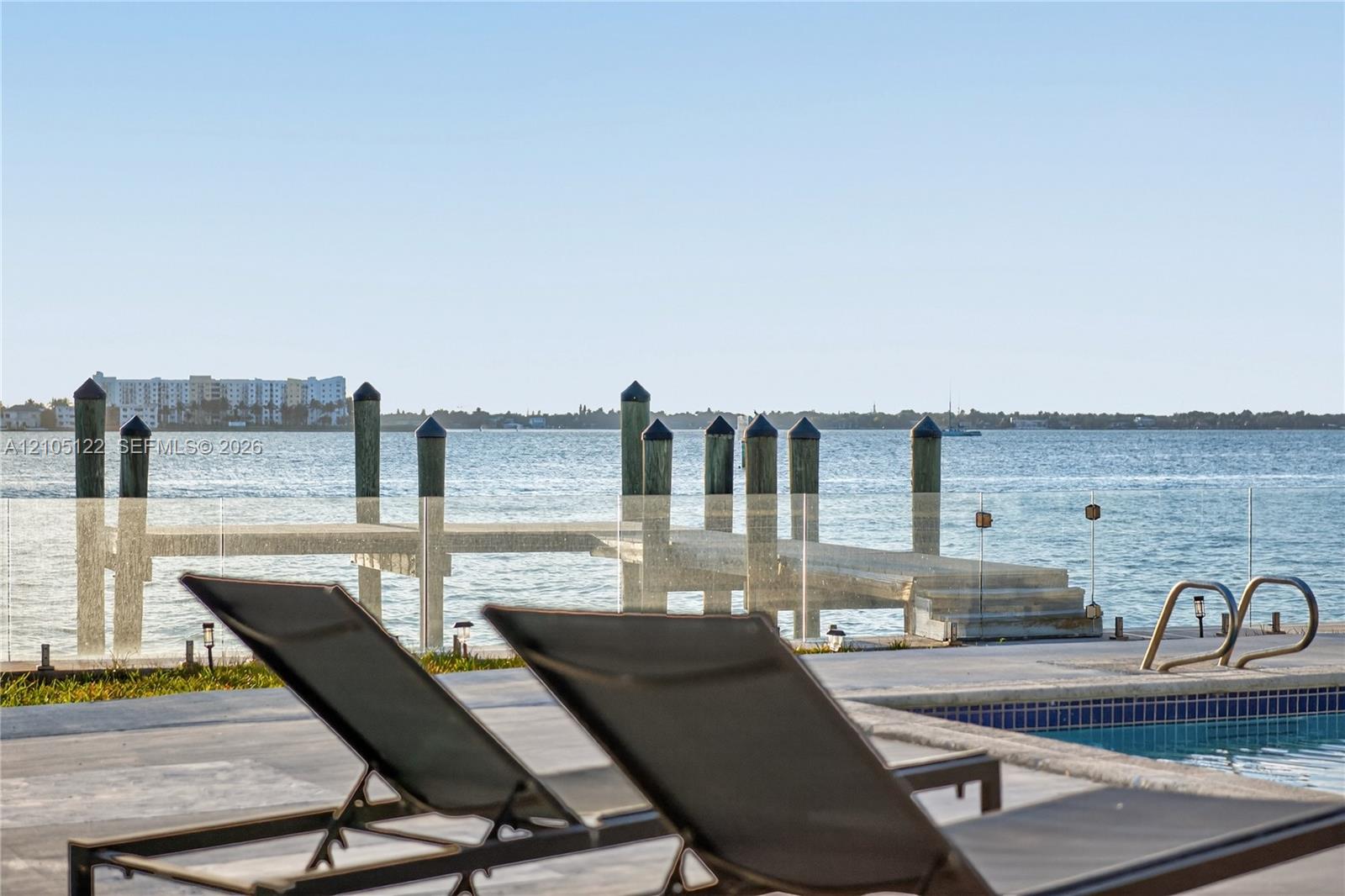 1101 S Shore Drive gallery image #4