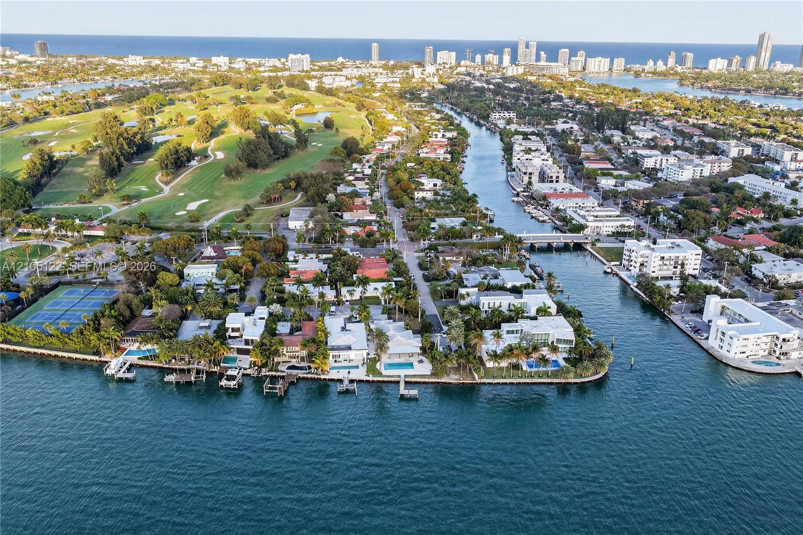 1101 S Shore Drive gallery image #8