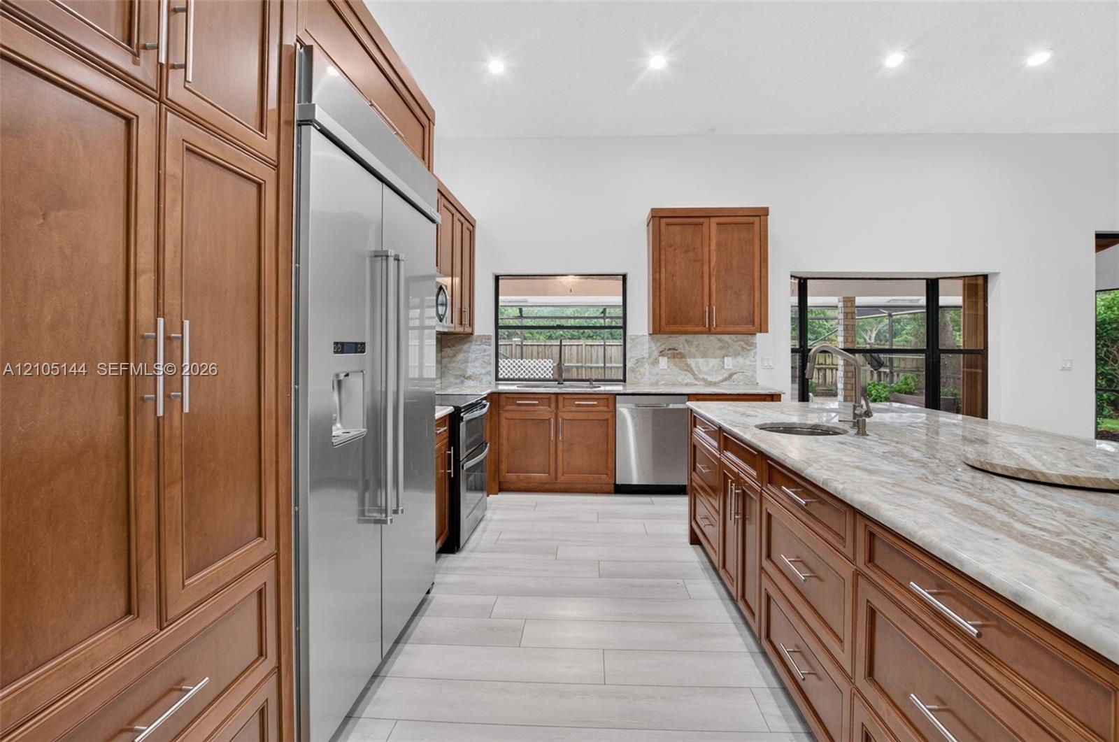 4256 Gleneagles Drive gallery image #19