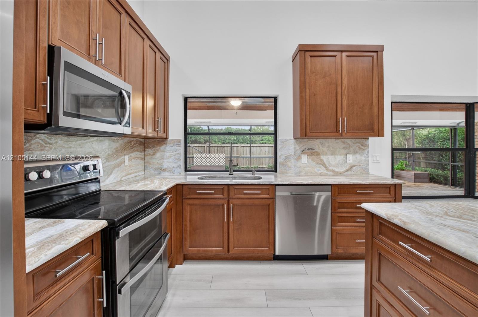 4256 Gleneagles Drive gallery image #20